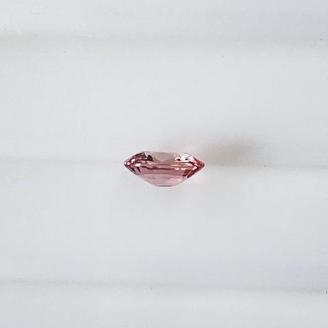 パパラチアサファイア　0.568ct　DGL 鑑別書付き　ルースの画像