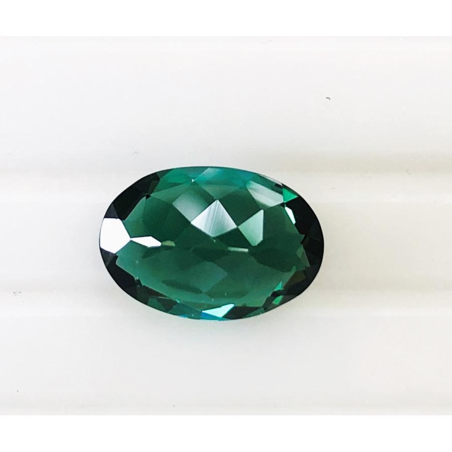 グリーントルマリン　オーバルカット　4.28ct　ルースの画像