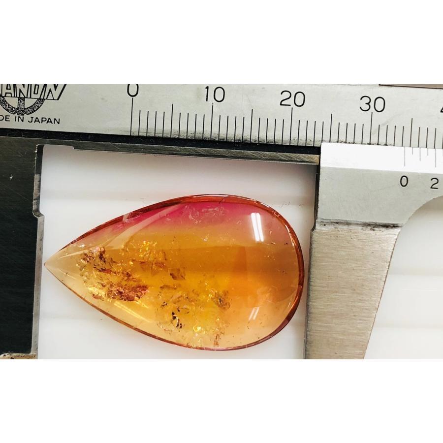 バイカラートルマリン　変型　27.53ct　ルースの画像