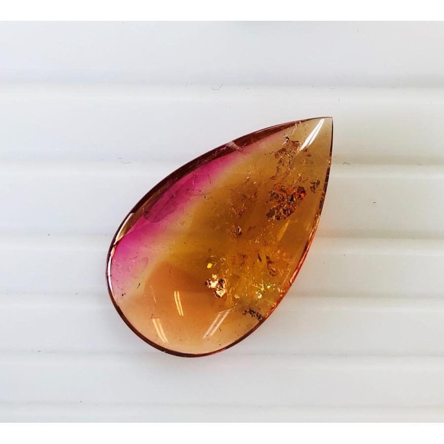 バイカラートルマリン　変型　27.53ct　ルースの画像