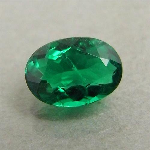 ブラジル産　エメラルド（0.86ct）　オーバル(ソーティング付)