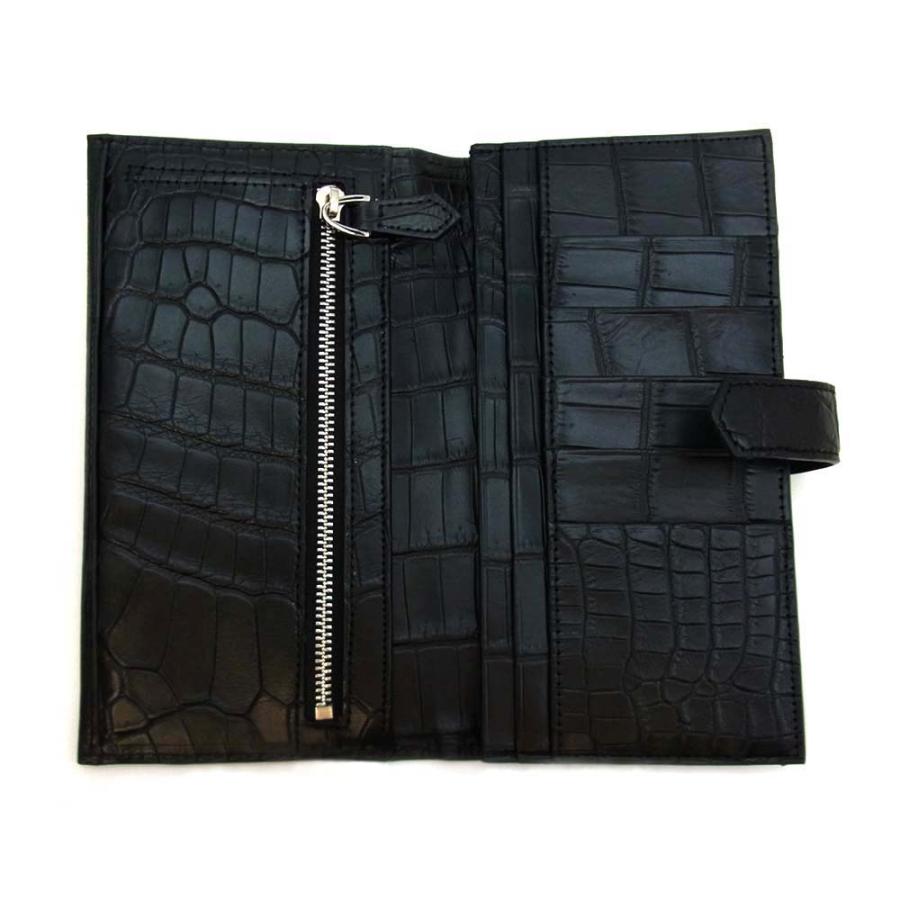 新品 マット ブラック 無双 クロコダイル 一枚革使用 二つ折り 長財布