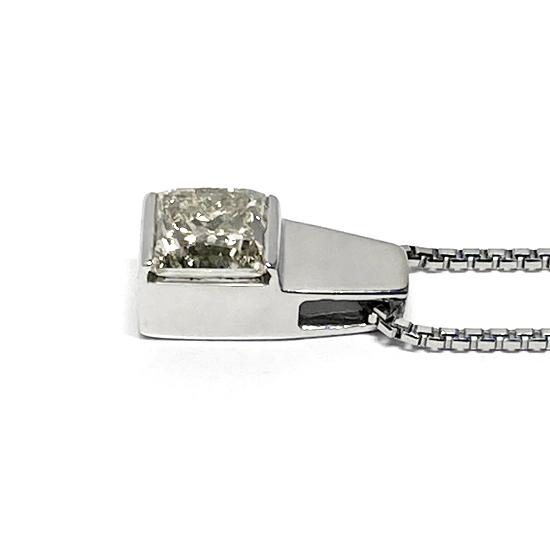 鑑定書付 プリンセスカット ダイヤモンド 0.765ct プラチナ プチ  