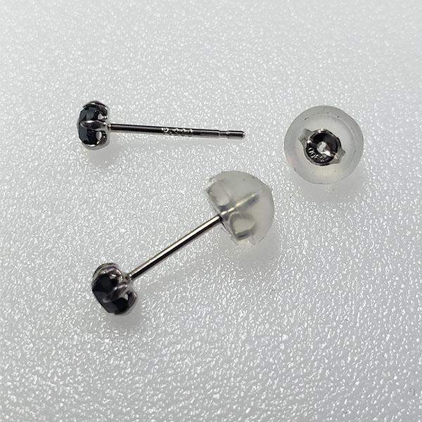 天然 ブラックダイヤモンドピアス 0.5CT pt900 プラチナ 日本製 天然 ブラックダイヤモンドピアス 0.5CT pt900 プラチナ 日本製