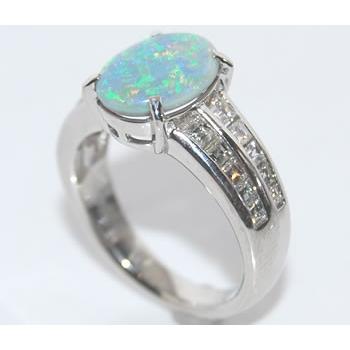 オーバルバフカット オパール-1.58ct＆ダイヤモンド プラチナ  