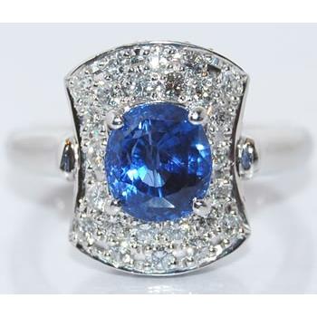オーバルシェイプ ブルーサファイア-2.63ct&ダイヤモンド-1.13ct 豪華 