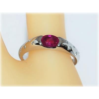 オーバルカット ルビー-0.61ct＆ダイヤモンド プラチナ シンプル デザインリング (指輪)の画像