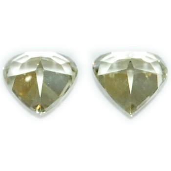 ダイアスポア (サライト) カラーチェンジ ペアルース 1.74ct ハート 