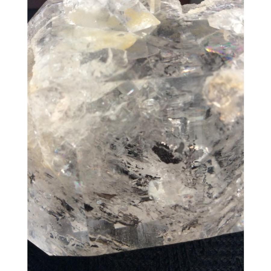 両剣水晶 原石　水入り　エンハイドラス・クォーツの画像