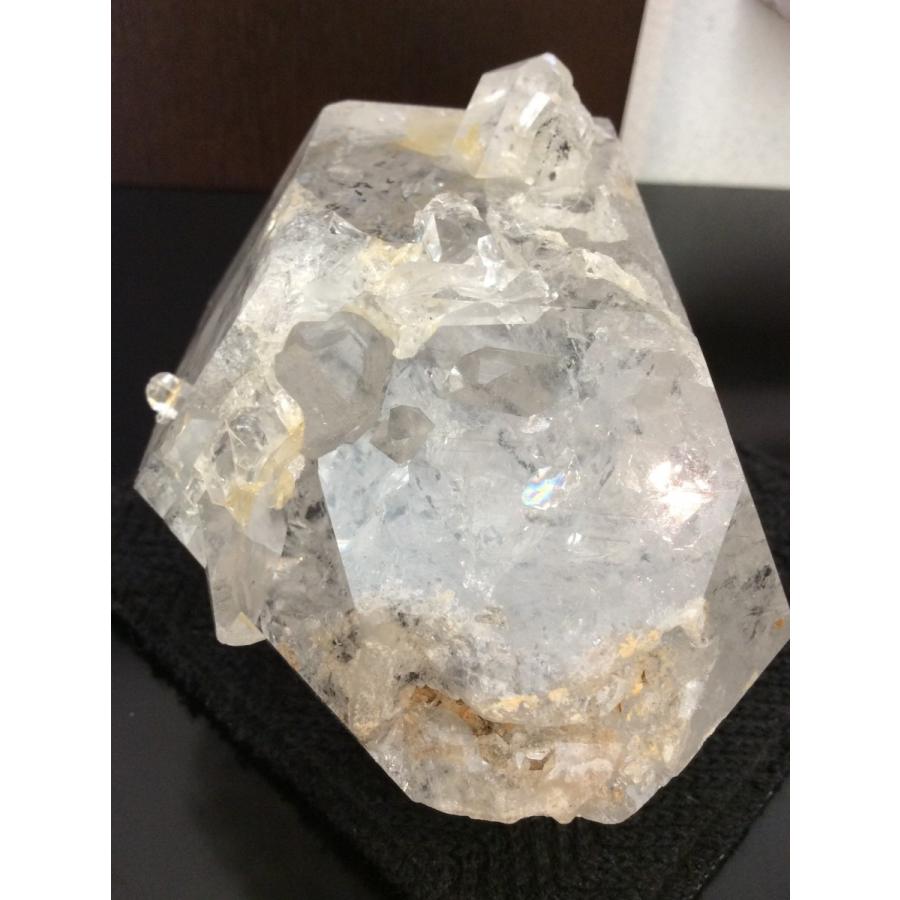 両剣水晶 原石　水入り　エンハイドラス・クォーツの画像