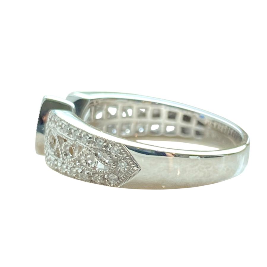 希少 スカヴィア 空間的 デザイン リング k18 wg 希少 スカヴィア 空間的 デザイン リング k18 wg - メルカリ