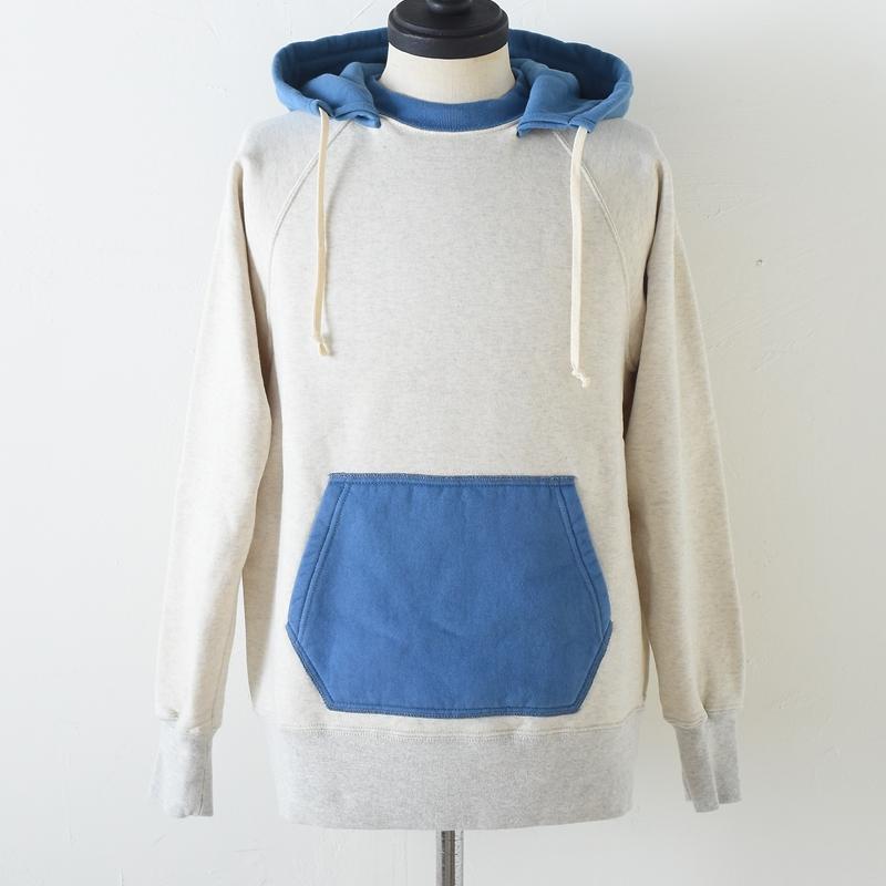 GLAD HAND（グラッドハンド） AKOM ×GLAD HAND SWEAT AFTER HOODIE