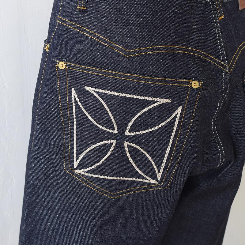 良品 GANGSTERVILLE 総柄 ショーツ ブラック L GLADHAND 良品 GANGSTERVILLE 総柄 ショーツ ブラック L GLADHAND