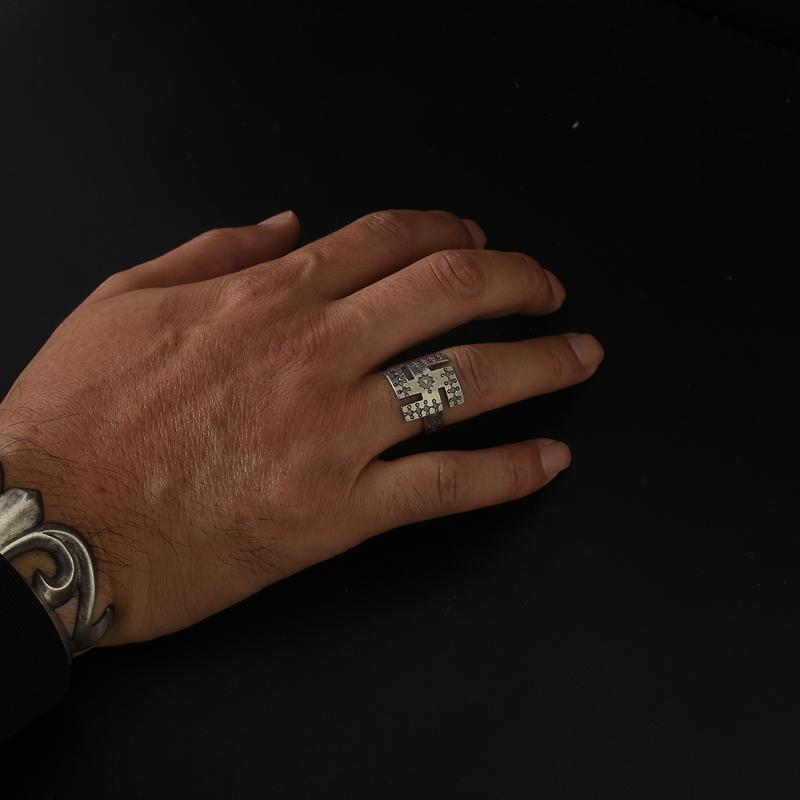 VINTAGE Vintage Whirling Log (卍) Spoon RING -C- シルバー