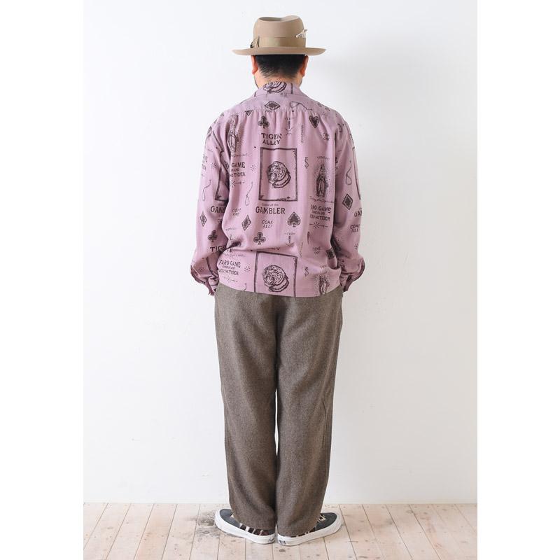 weirdo ウィアードGLADHANDグラッドハンド 刺繍ワッペン付きベスト weirdo ウィアードGLADHANDグラッドハンド 刺繍ワッペン付きベスト