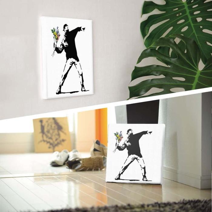 バンクシー デザイン Banksy Design 日本正規ライセンス 花投げ bdld-1907-002 XLサイズ 100cm×100cm アートパネル ファブリックパネル アートボード 壁掛の画像