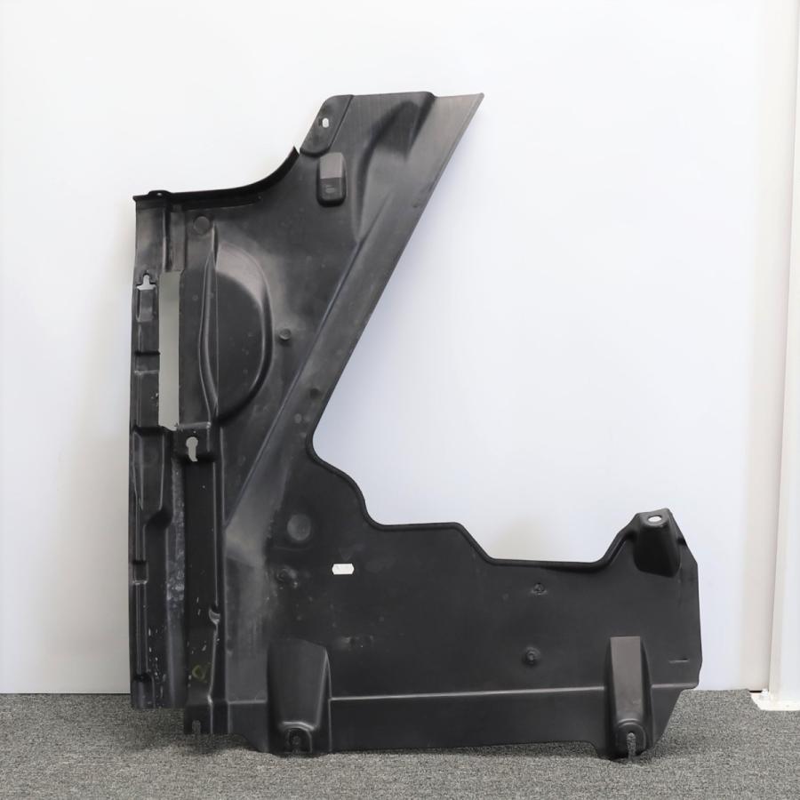 アウディ A6 4G 前期後期 社外アンダーカバー ネジ付き アウディTT