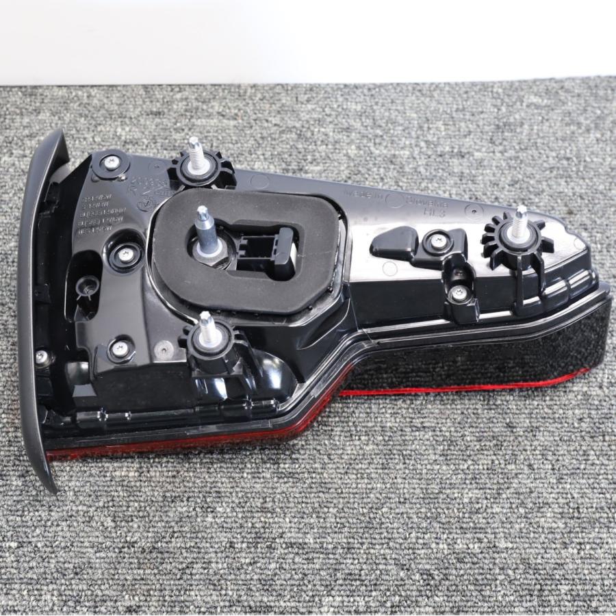 Audi（アウディ） [A-20]アウディ A4 8WCVN 右テールレンズ テール