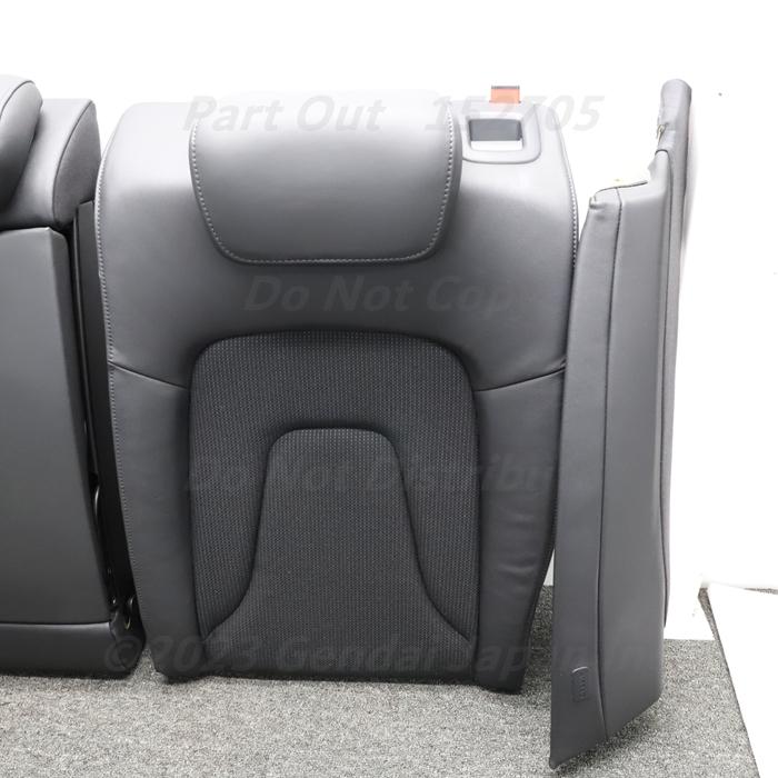 値下げ!　ｱｳﾃﾞｨ(Audi)　  純正　ﾘｱｱｰﾑﾚｽﾄ(ﾍﾞｰｼﾞｭ)　中古品 値下げ! ｱｳﾃﾞｨ(Audi) 純正 ﾘｱｱｰﾑﾚｽﾄ(ﾍﾞｰｼﾞｭ) 中古品