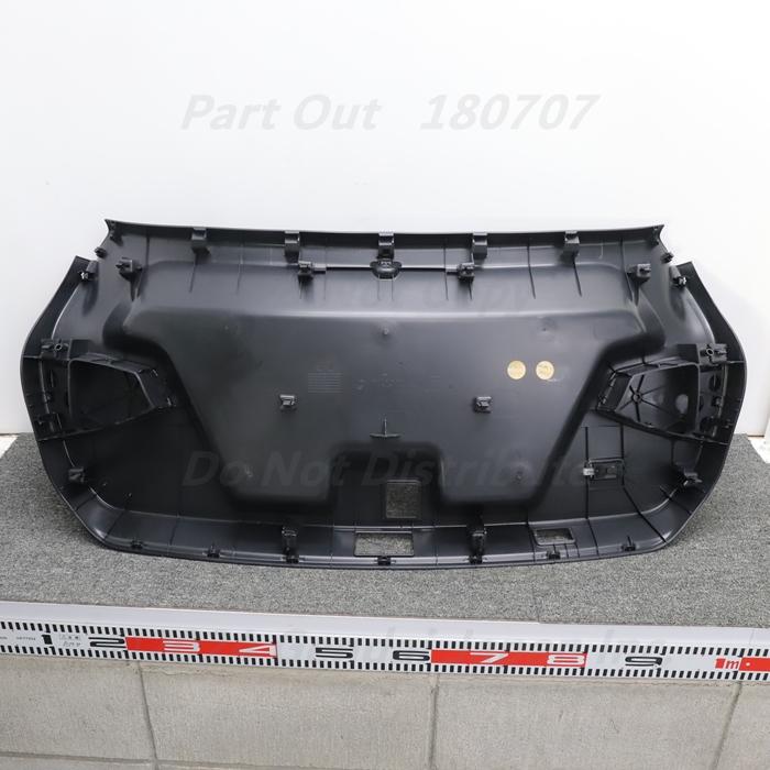 Audi（アウディ） [A-45] S5 F5 リアゲート トリム パネル 8W8867979A