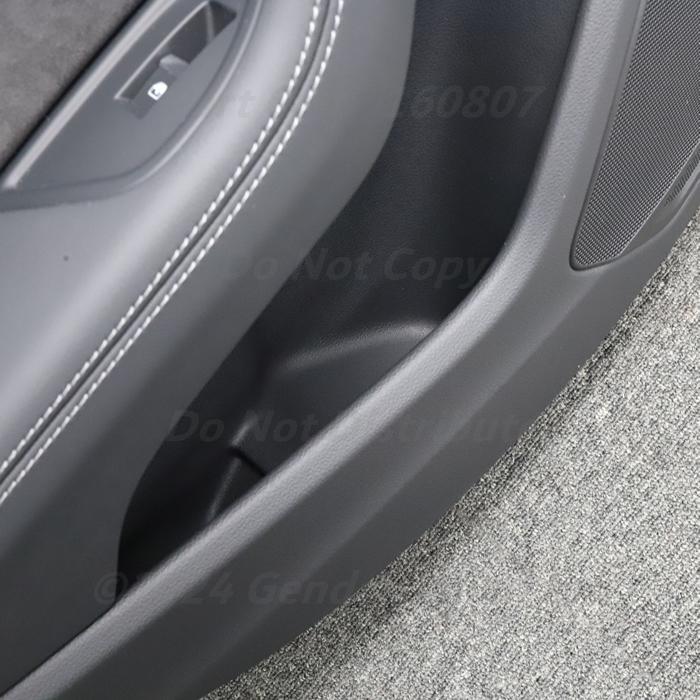 Audi（アウディ） [A-45] S5 F5 左リアドアトリム 内張り 8W8867303D 