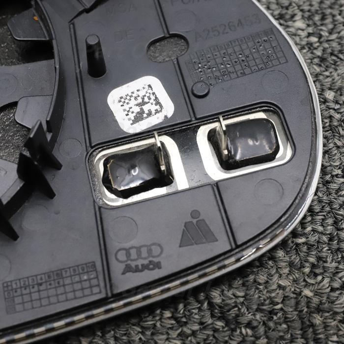 Audi（アウディ） [A-46] A8 4H D4 後期 左ドアミラー 鏡 ミラーガラス