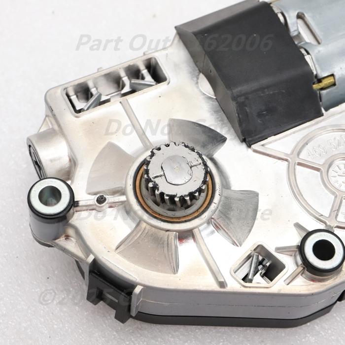 Audi（アウディ） [A-47] S8 4H 後期 サンルーフモーター 4H0959591 D4