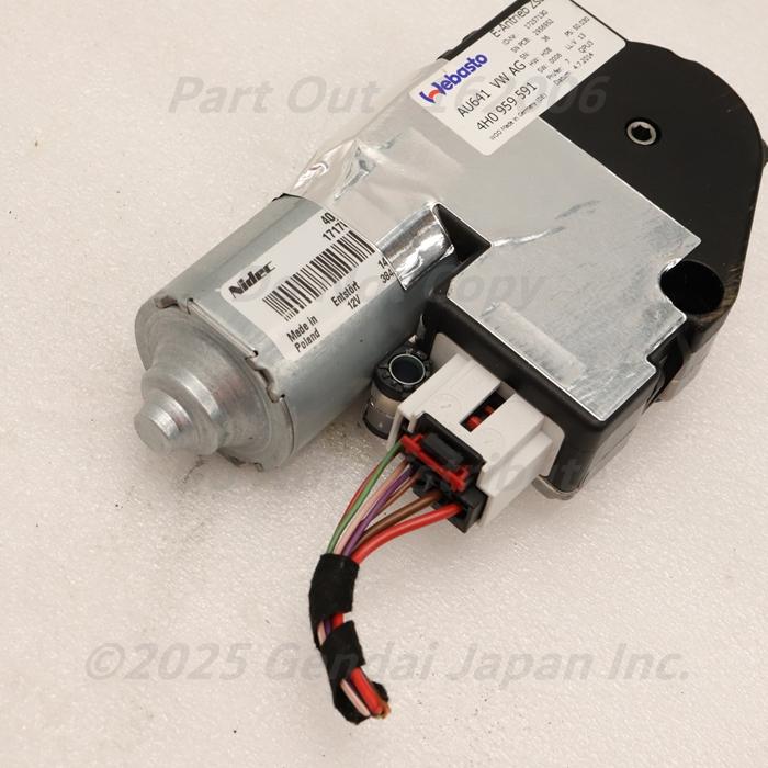 アウディD4 A8 4HCTFFサンルーフモーター後期モデル)4H0959591 Audi（アウディ） [A-47] S8 4H 後期 サンルーフモーター 4H0959591 D4