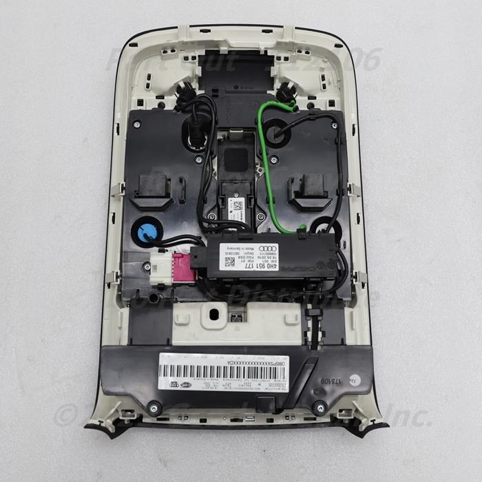 Audi（アウディ） [A-47] S8 4H 後期 インテリアライト ルームランプ