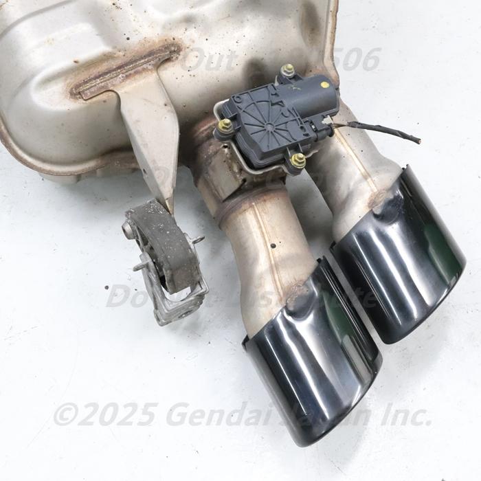 Audi（アウディ） [A-47] S8 4H 後期 リアマフラー D4 A8 4HCTFF 中古