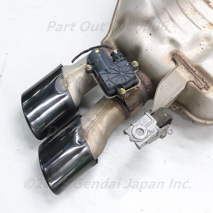Audi（アウディ） [A-47] S8 4H 後期 リアマフラー D4 A8 4HCTFF 中古