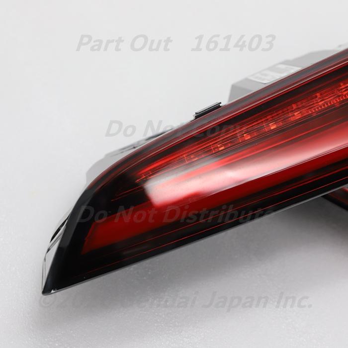 Audi（アウディ） [A-49] RS4 B9 8W 右 テールライト テールレンズ