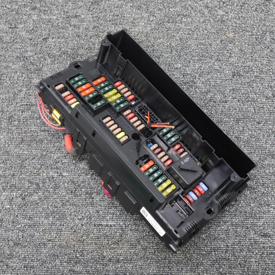 [B13]BMW F10 523i 前期 FP25 フロントヒューズボックス 61149234421 F07 F11 F12 F13 F01