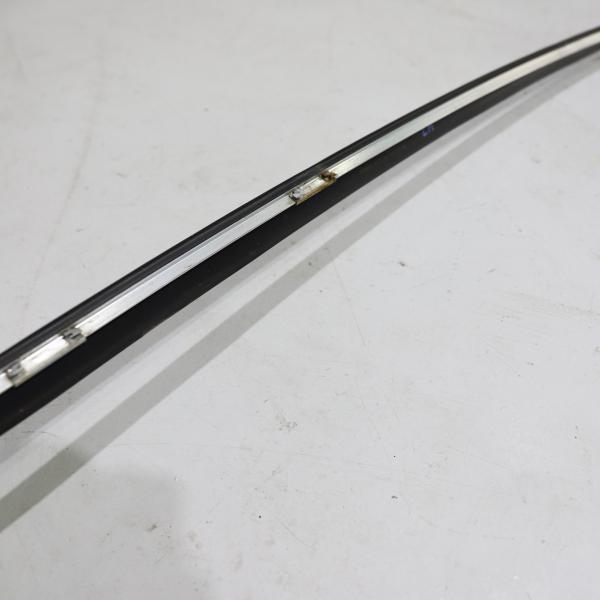 BMW [B-14]BMW F02 LCI 後期 左 ルーフモール ロング用 51137185055