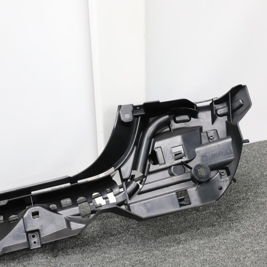 BMW [B-18]BMW F01 750i リアバンパーリテーナー 51127301225
