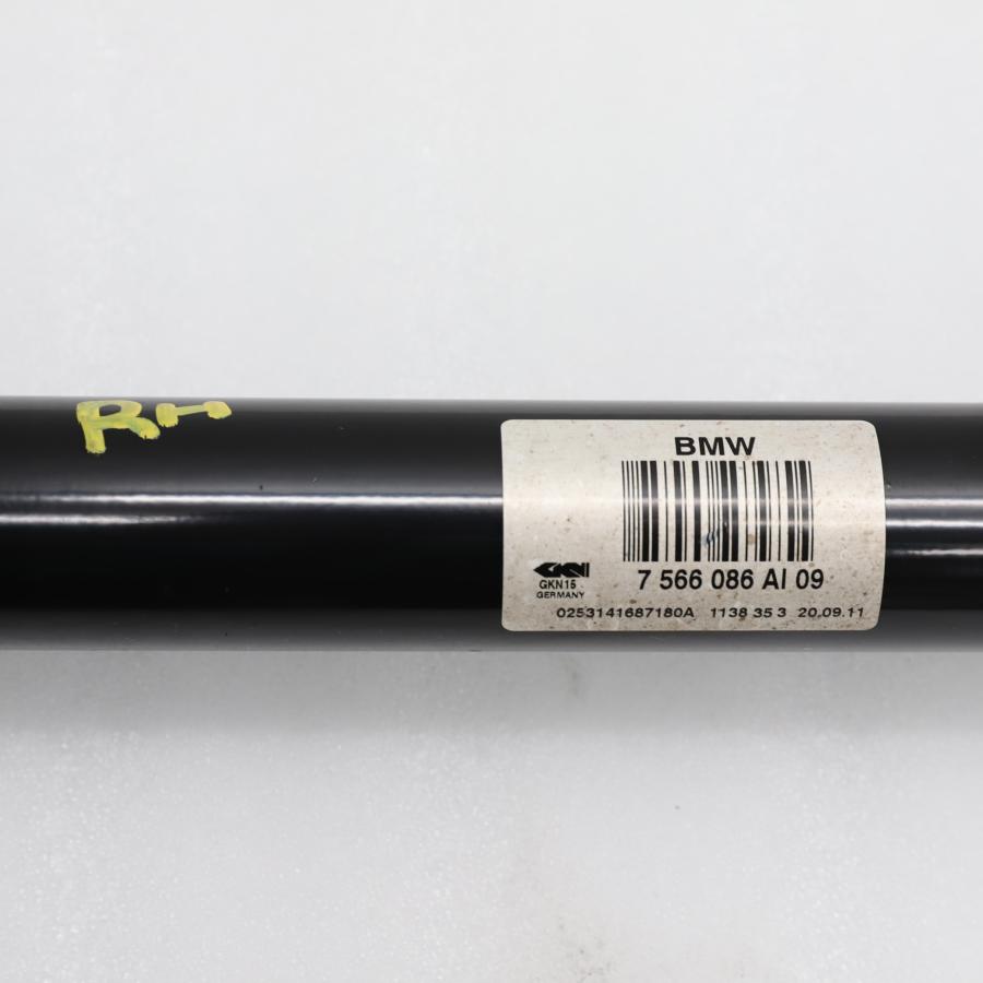 [B-18]BMW F01 750i 右 リア ドライブシャフト 33207566086 D=38mm F07 F06 F12 F13 F02 KA44 中古の画像