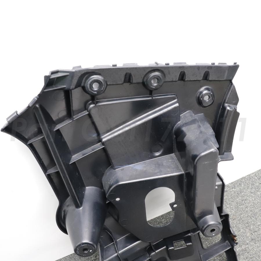 BMW [B-20]X1 E84 xDrive 20i LCI 左 リアバンパー リテーナー ガイド 51122991779 後期 VM20 ...