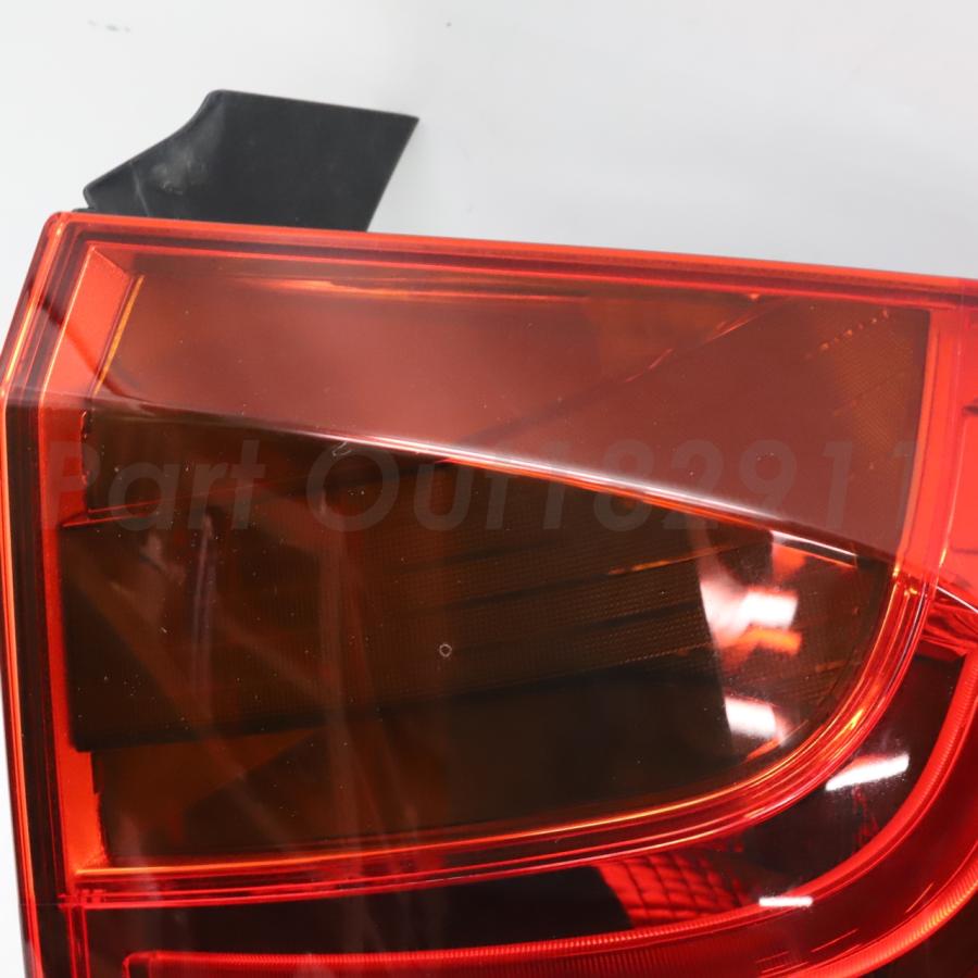 BMW [B-20]X1 E84 xDrive 20i LCI 右 テールレンズ テールランプ