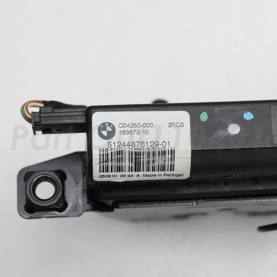 BMW [B-22]X1 E84 18i 前期 トランクリッドロック リアゲート