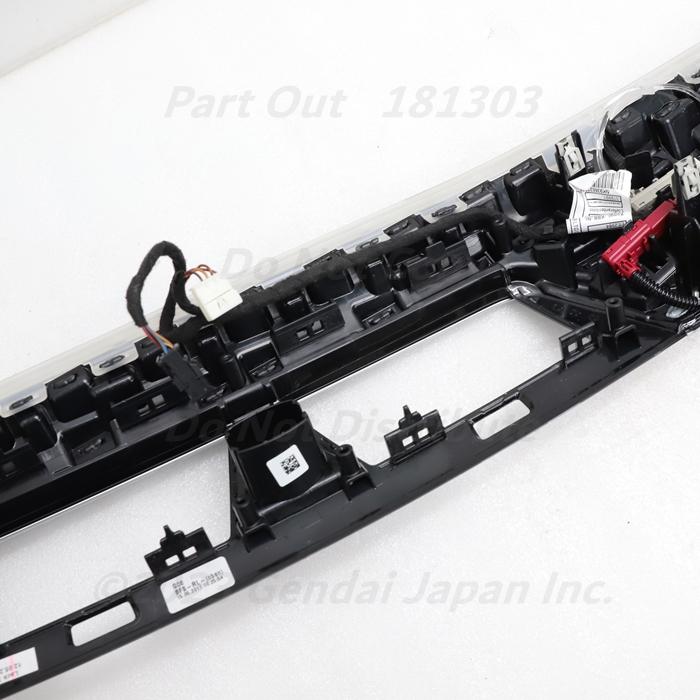 BMW [B-23] G31 JM30 540i RHD ウッドパネル ポプラウッド カバー