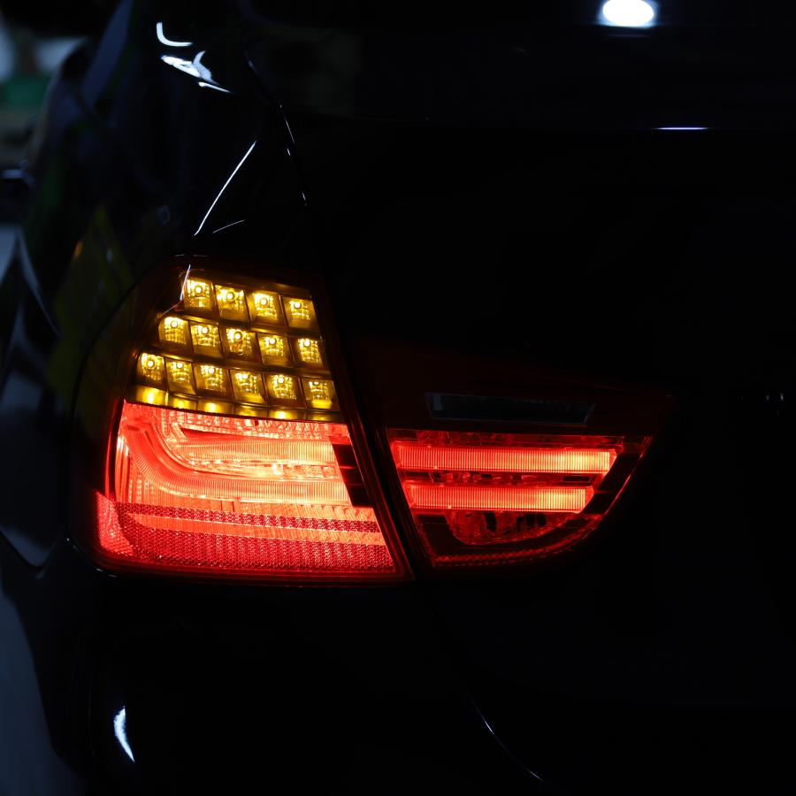 BMW [B-24] 320i E90 Mスポーツ 左 テールランプ テールレンズ テール