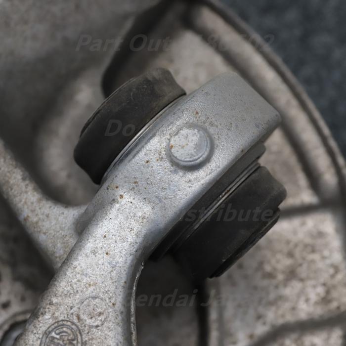 [B-28] G30 523D Mスポーツ 左リア ホイールキャリア ハブ ナックル 33306866335 33406899175 JF20 BMW 中古_10
