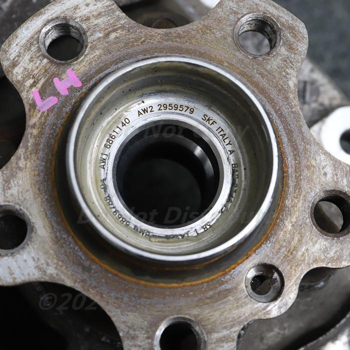 [B-28] G30 523D Mスポーツ 左リア ホイールキャリア ハブ ナックル 33306866335 33406899175 JF20 BMW 中古_1