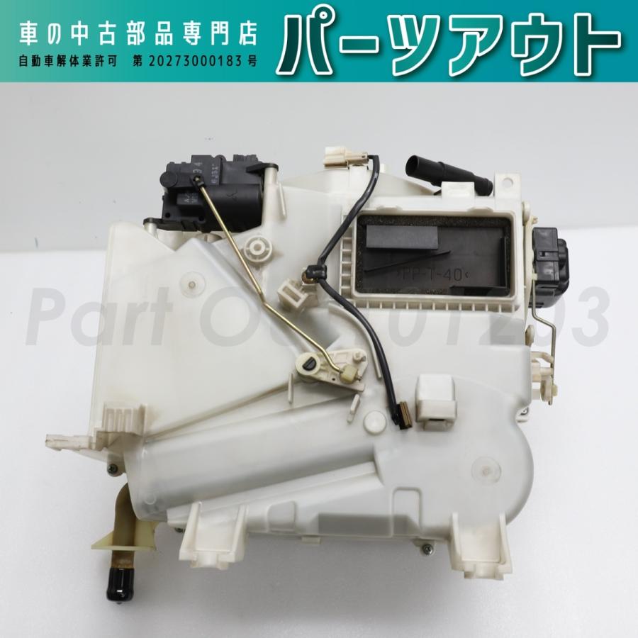 三菱 [C-61]エボ4 CN9A エアコンユニット ヒーターコア MR201216