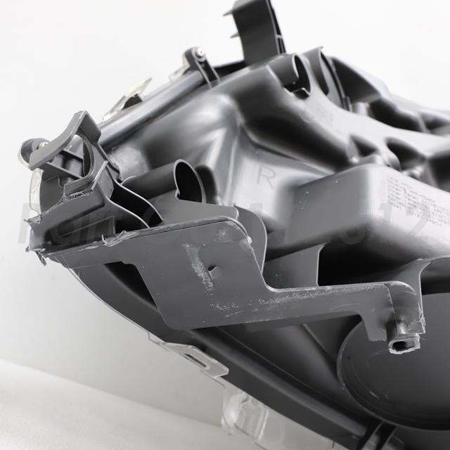 30系　美品　右ヘッドライト　81110-58451 A1S291-0001 トヨタ（TOYOTA） 【中古】 ヴェルファイア 30 AGH30W GGH30W AYH30W