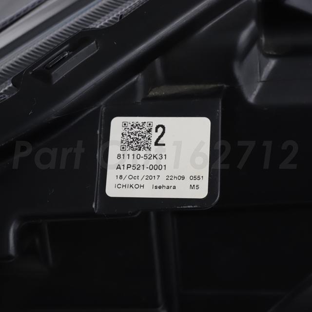 トヨタ（TOYOTA） 【中古】 シエンタ NSP170G 右ヘッドライト 81130