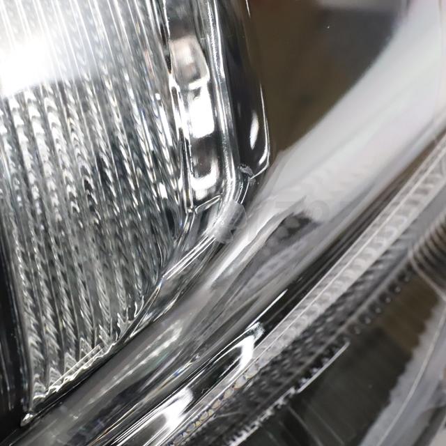 トヨタ 【中古】 ヴォクシー 80 前期 左ヘッドライト LED 81170 トヨタ 【中古】 ヴォクシー 80 前期 左ヘッドライト LED 81170