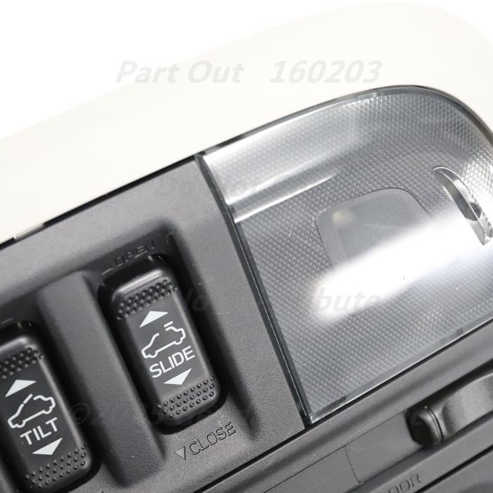 レヴォーグ [F-15] VN5 マップランプ ルームランプ サンルーフスイッチ