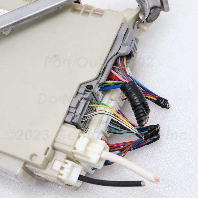 レクサス（LEXUS） [L-17]UVF46 LS600hL 中期 リア ジャンクション