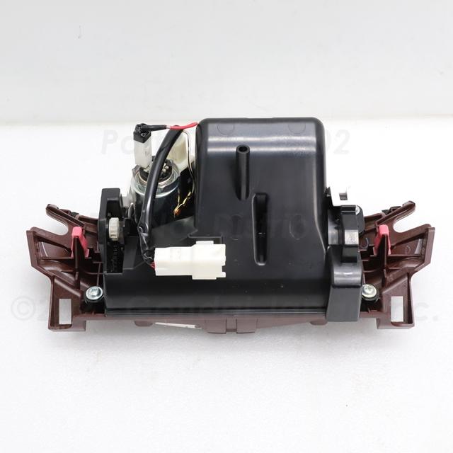 レクサス（LEXUS） [L-17]UVF46 LS600hL 中期 灰皿 シガーソケット